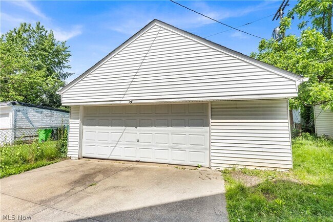 Building Photo - 4700 Rockwood Rd