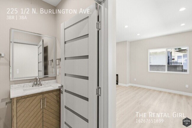 Building Photo - 225 N Burlington Ave