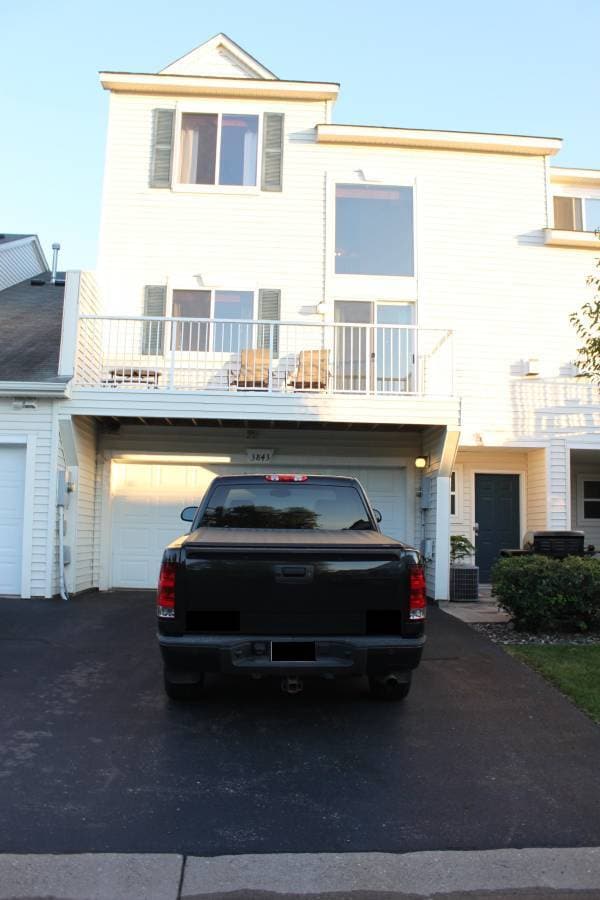 Exterior, front - 3843 Abercrombie Ln