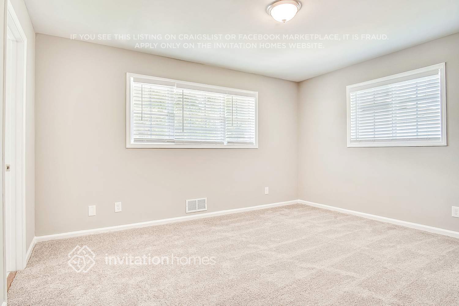 Building Photo - 2813 Rainbow Forest Dr