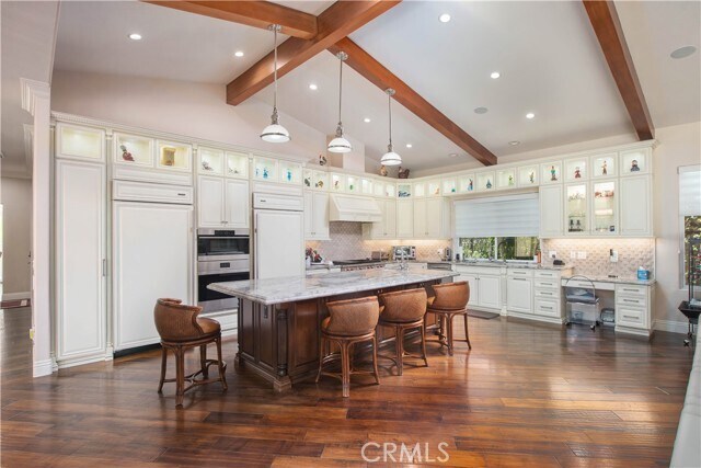 Building Photo - 27048 Triumph Ave