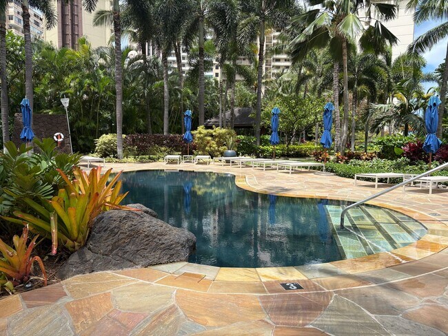 Building Photo - Envelope Yourself in Luxury at The Watermark Waikiki