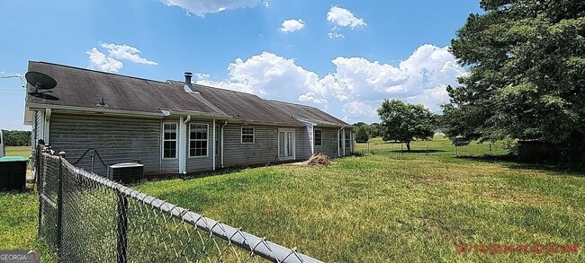 Building Photo - 311 Snapping Shoals Rd
