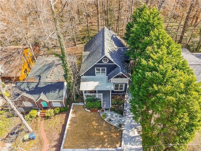 Building Photo - 565 Harold Ave NE