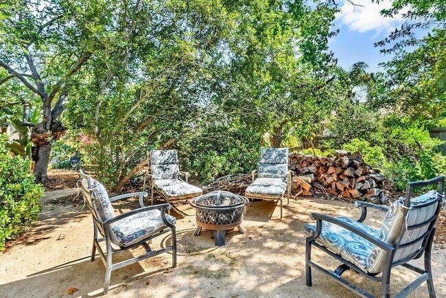 Building Photo - 4588 Conrad Dr