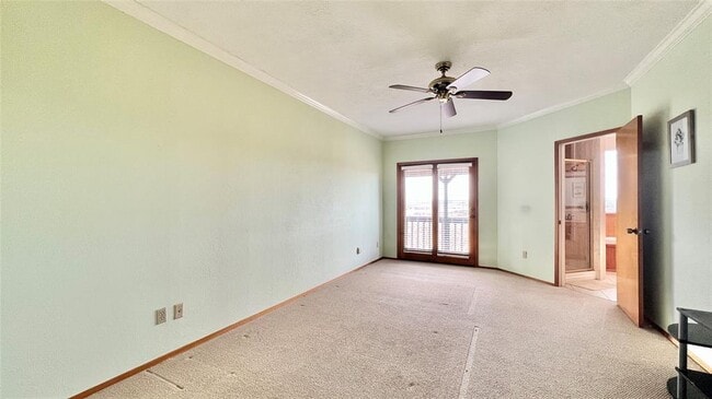 Building Photo - 21009 Fawn Ridge Dr