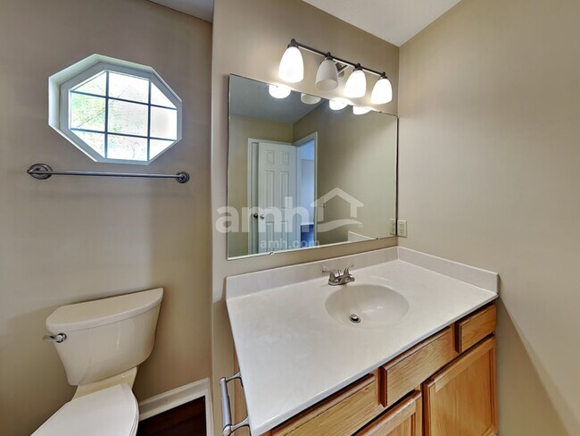 Building Photo - 11926 Titania Cir
