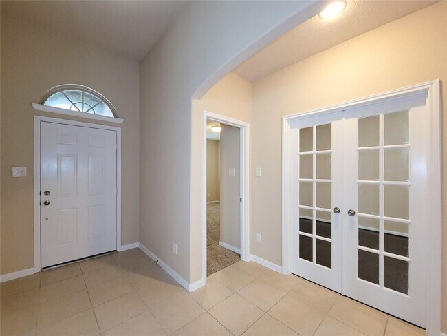 Building Photo - "Charming 3-Bed, 2-Bath Retreat in Humble, TX – Your Perfect Home Awaits on Justin Ridge Ln!"