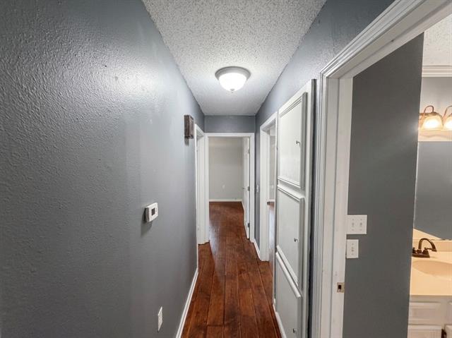 Building Photo - 4604 Lawndale Dr