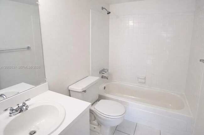 Building Photo - 5755 W 20th Ave