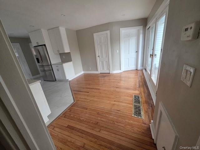 Building Photo - 263 S Mountain Rd