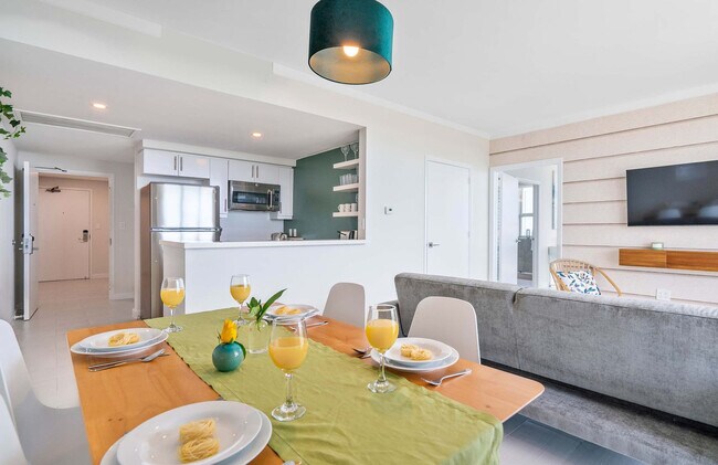 Building Photo - 2889 McFarlane Rd