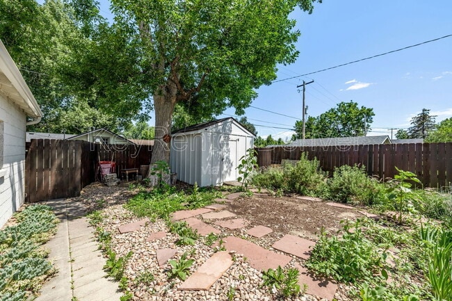 Building Photo - 4654 N Bryant St