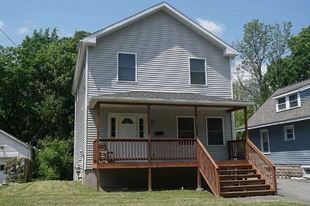 Building Photo - 38 Woodlawn Ave