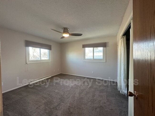 Building Photo - 1400 S 3rd St