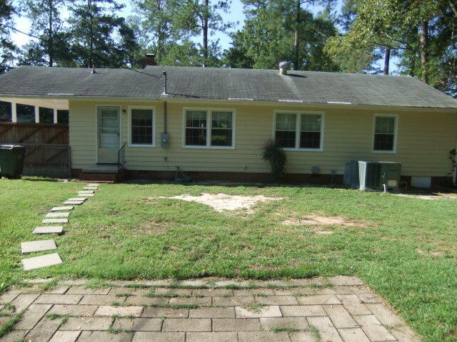 Building Photo - 1010 Evans Rd