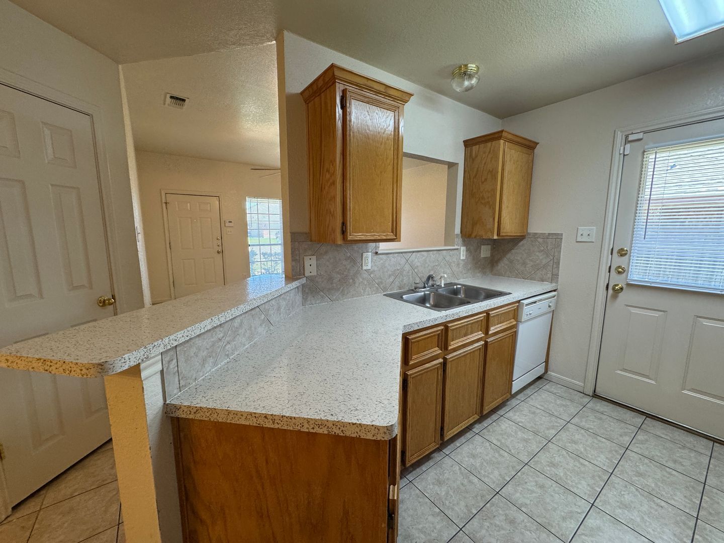 Building Photo - 1508 Nicholas Cir