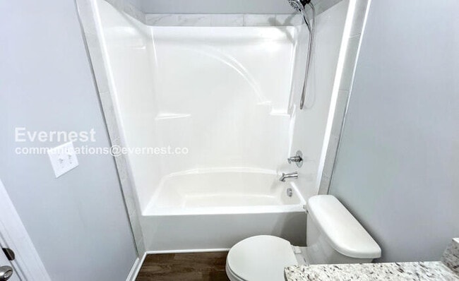 Building Photo - 1025 Echo Rdg Rd