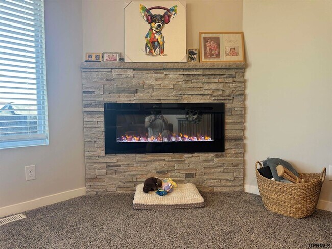 Building Photo - 14907 S 19th St