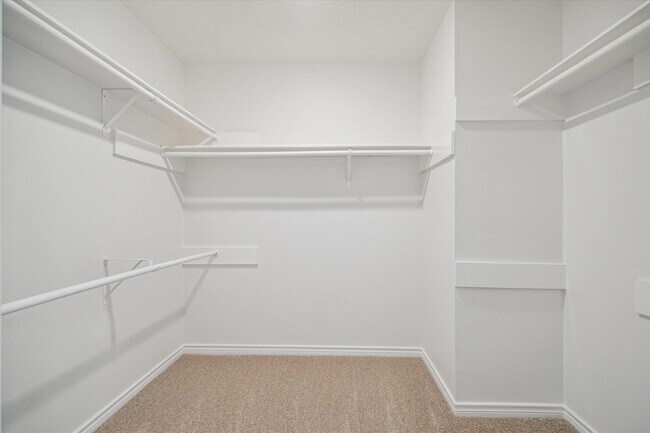 Building Photo - 6806 Flowermound Dr