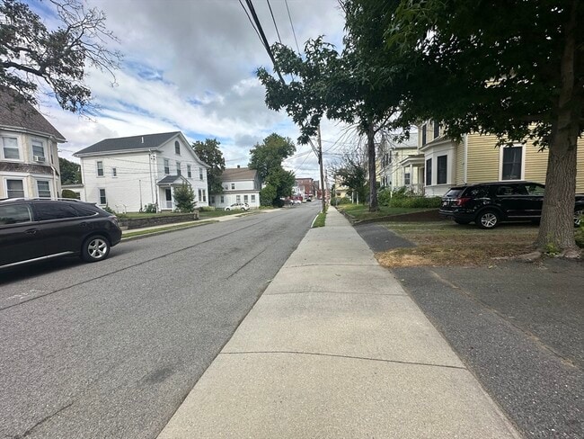 Building Photo - 66 Summer St