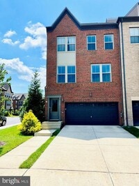 Building Photo - 120 Capital Ct