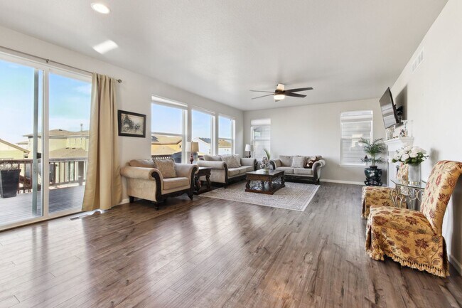 Building Photo - Check out this fantastic home nestled in the highly desirable Candelas community - Available Sept...