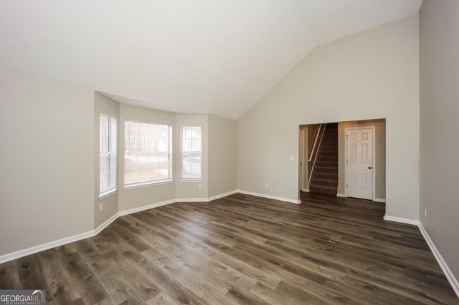 Building Photo - 7030 Mahogany Dr