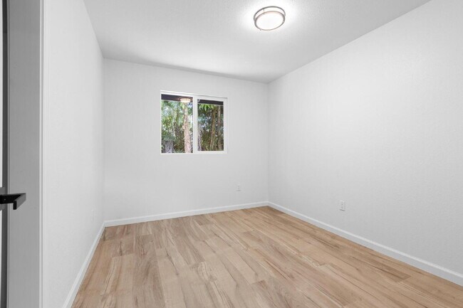 Building Photo - Available Now! 2bd/1ba for Rent in HPP, Keaau