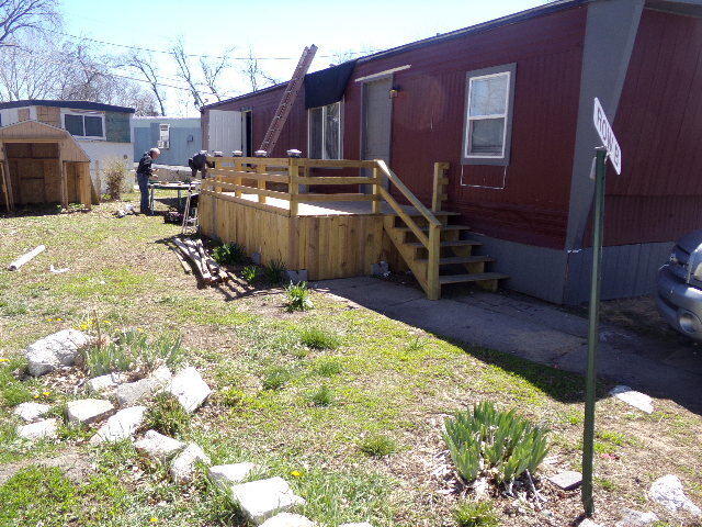 Primary Photo - Excellent Mobile Home off 27th and Cornhusker