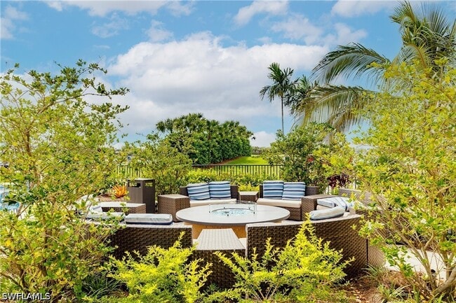 Building Photo - 10345 Heritage Bay Blvd