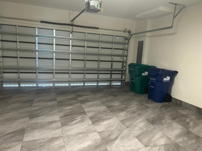 Building Photo - 4460 NW 83rd Ave