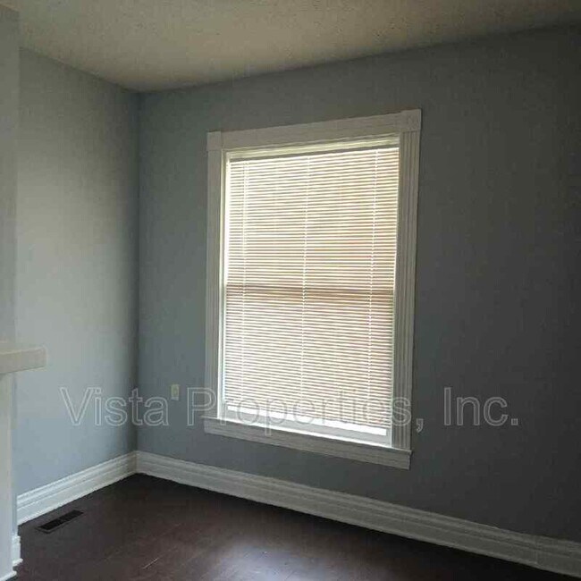 Building Photo - 2208 Garland Ave
