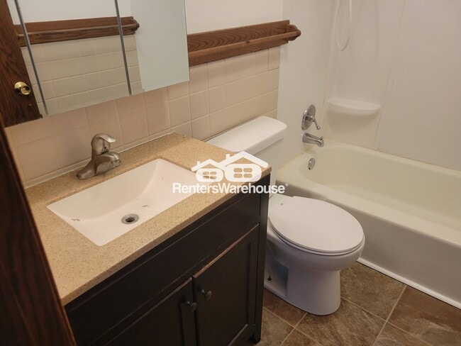 Building Photo - 1711 Northway Dr
