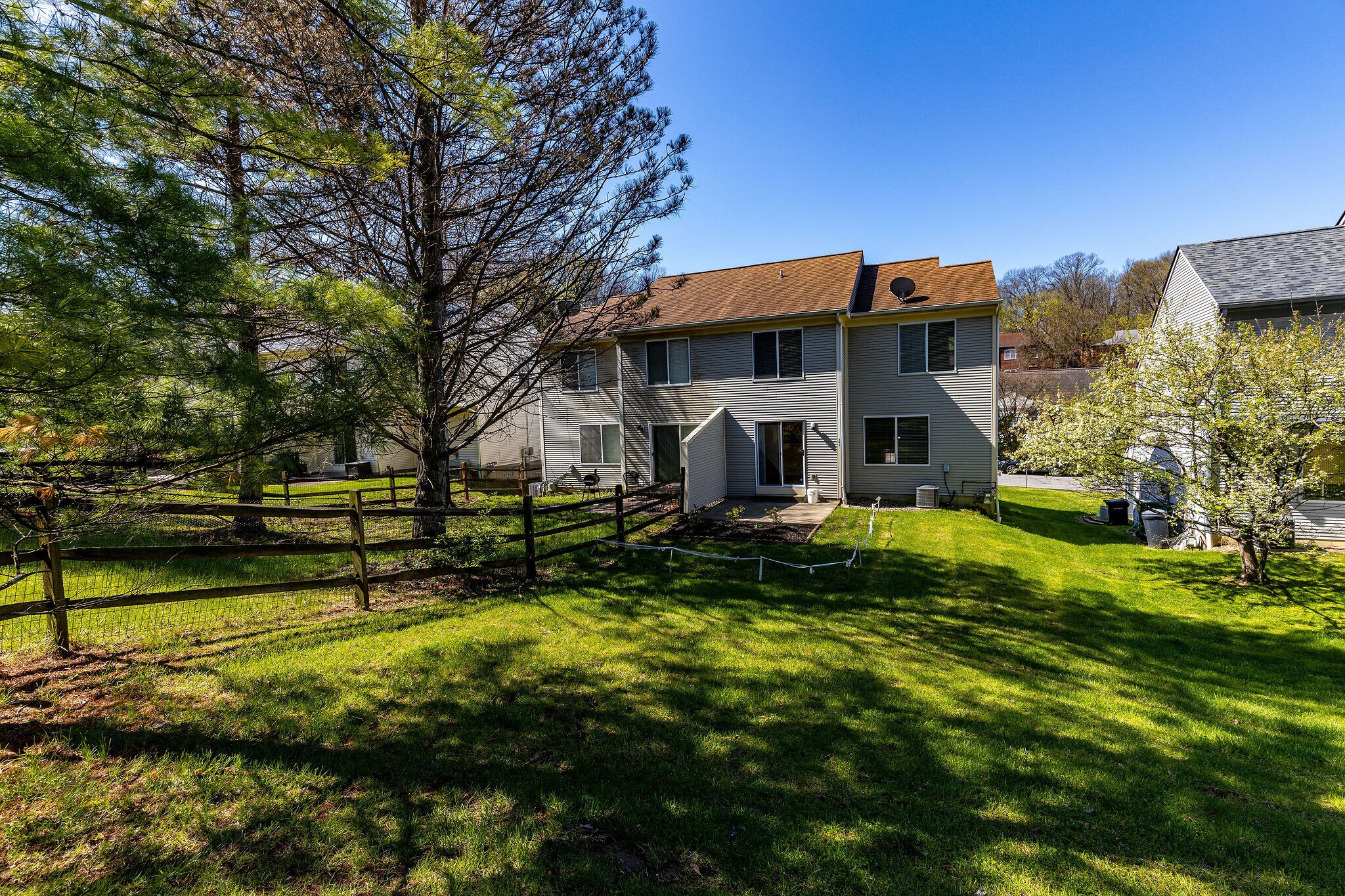 Building Photo - 206 Glenwood Ave