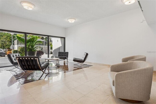 Building Photo - 4141 Bayshore Blvd