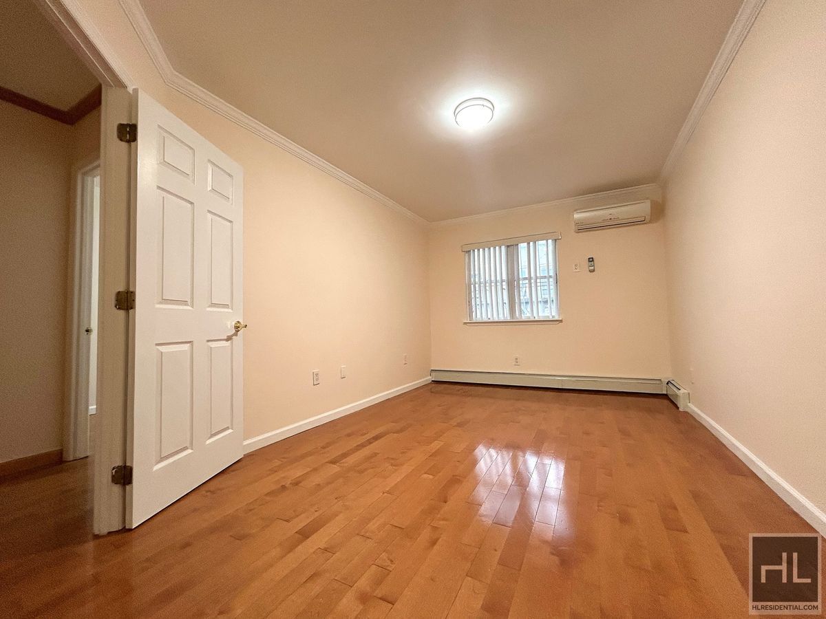 Building Photo - 70 STREET