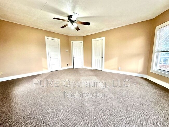 Building Photo - 1504 N 35th St