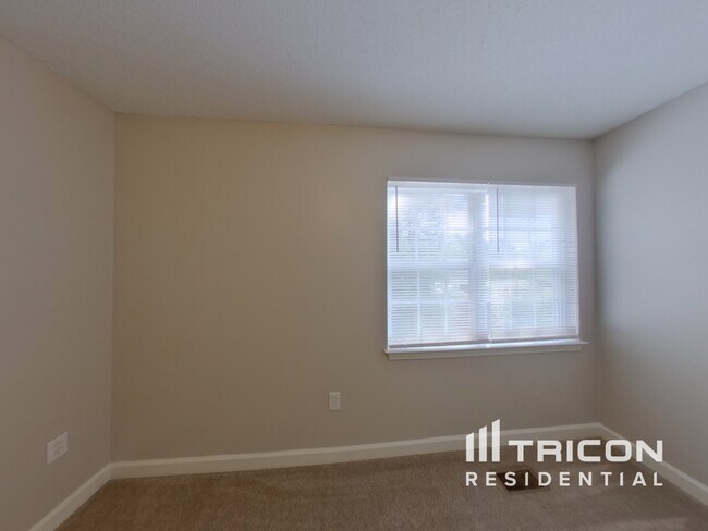 Building Photo - 367 Olde North Church Dr
