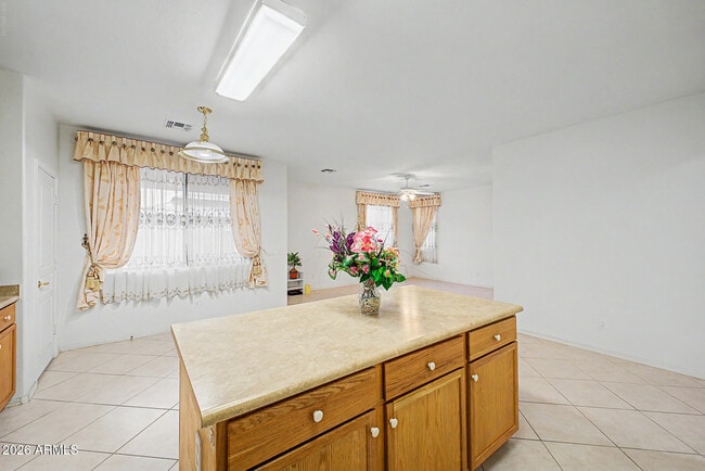Building Photo - 3860 E Battala Ave