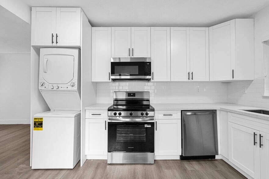 Building Photo - 250 NW 45th St