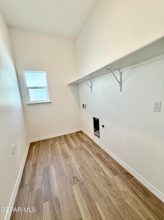 Building Photo - 3645 Bob Snead Dr