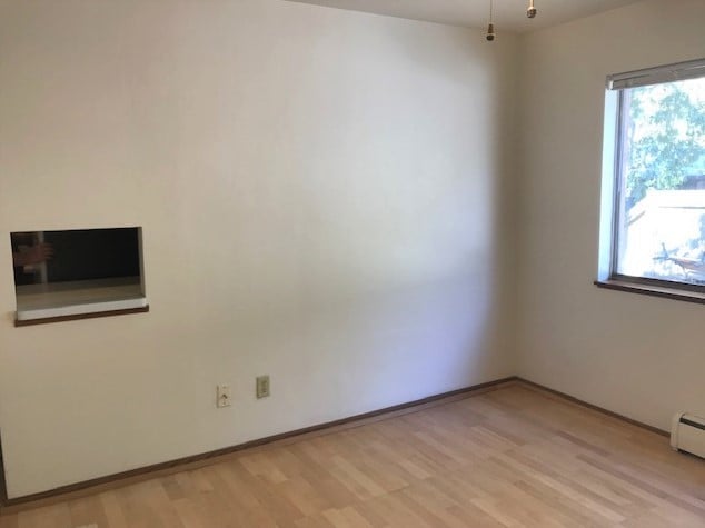 Building Photo - 1715 Camus Ln