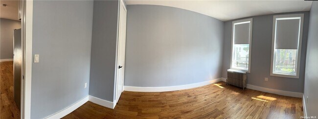 Building Photo - 331 Milford St