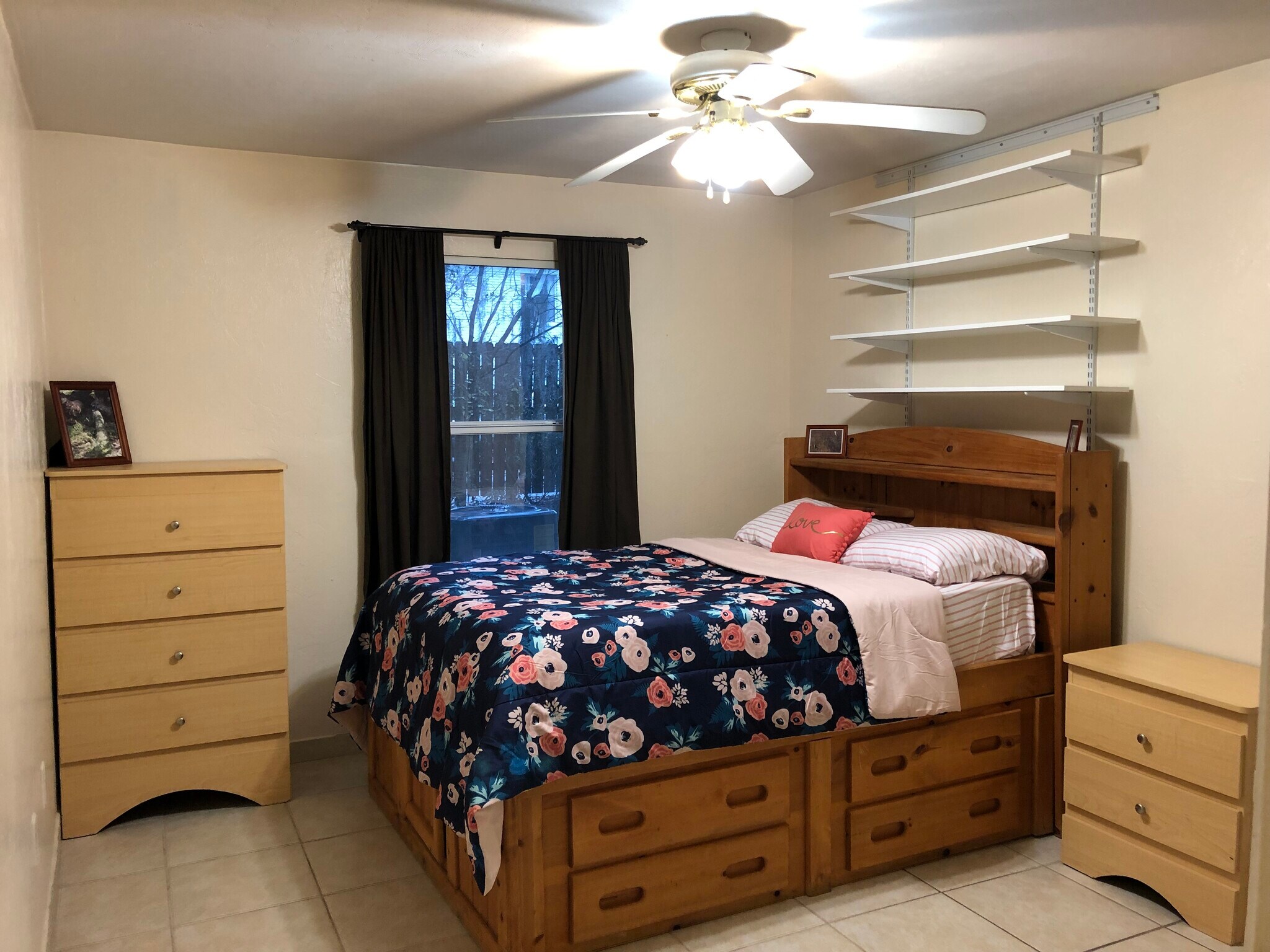 Building Photo - 2360 SW Archer Rd