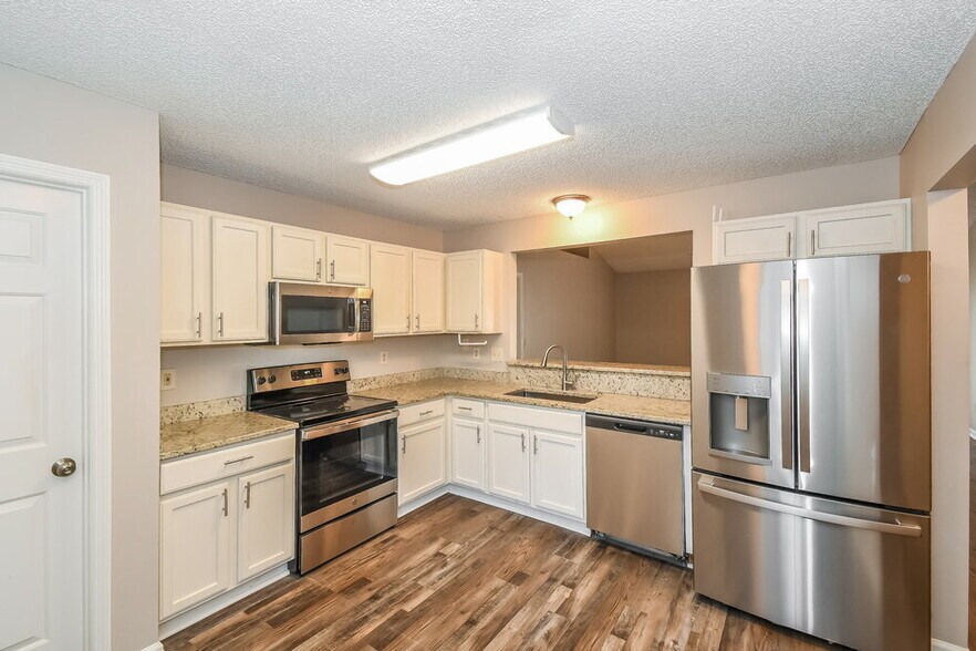 Building Photo - 11093 Coldfield Dr