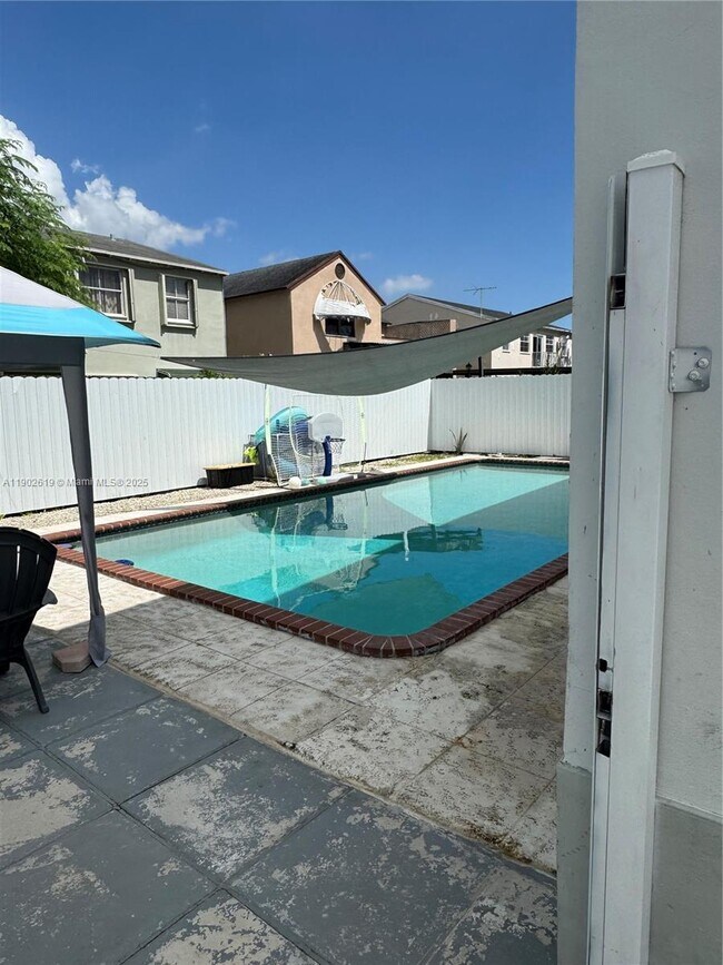 Building Photo - 12121 SW 271st St