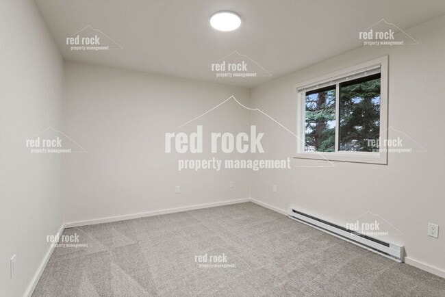 Building Photo - 4207 N Abbey Rd