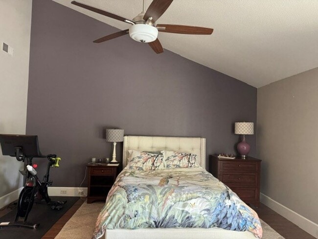 Building Photo - Gorgeous 3-Bedroom House in Gold River wit...