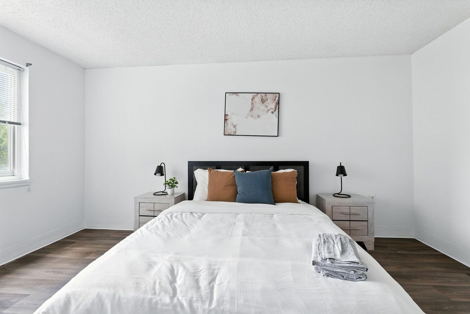 Building Photo - 1711 Bellevue Ave